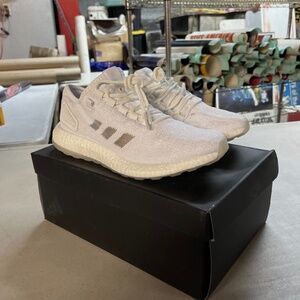 Adidas Consortium Sneakerboy Wish PureBOOST SE Pure Boost